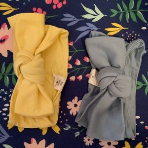 Bundle of two Kate Quinn Bows